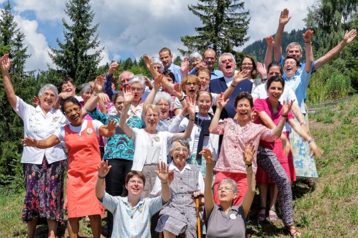 Membres du Foyer de Charité de La Flatière, en France