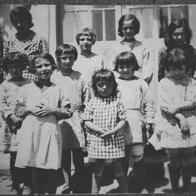 Opening of the school at Châteauneuf